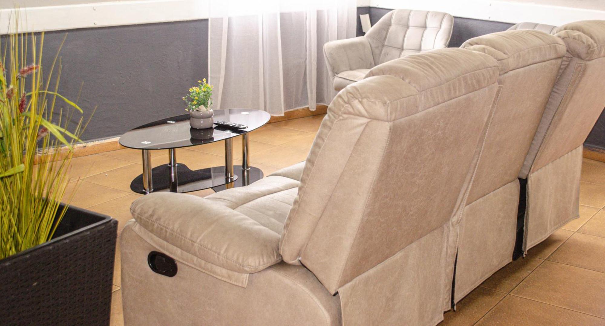 Hostal Gran Via Levante Torrevieja Eksteriør billede